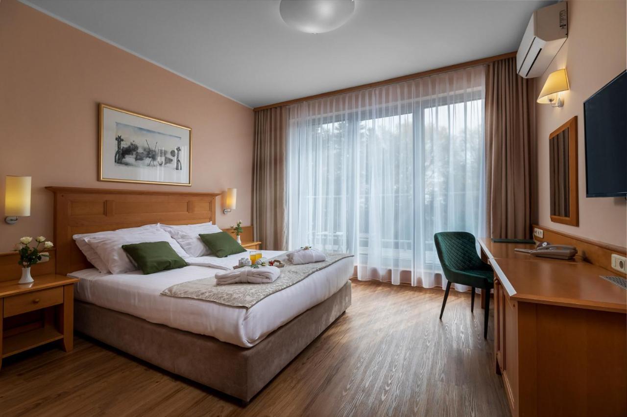 Grand Hotel Bellevue Hočko Pohorje Eksteriør bilde